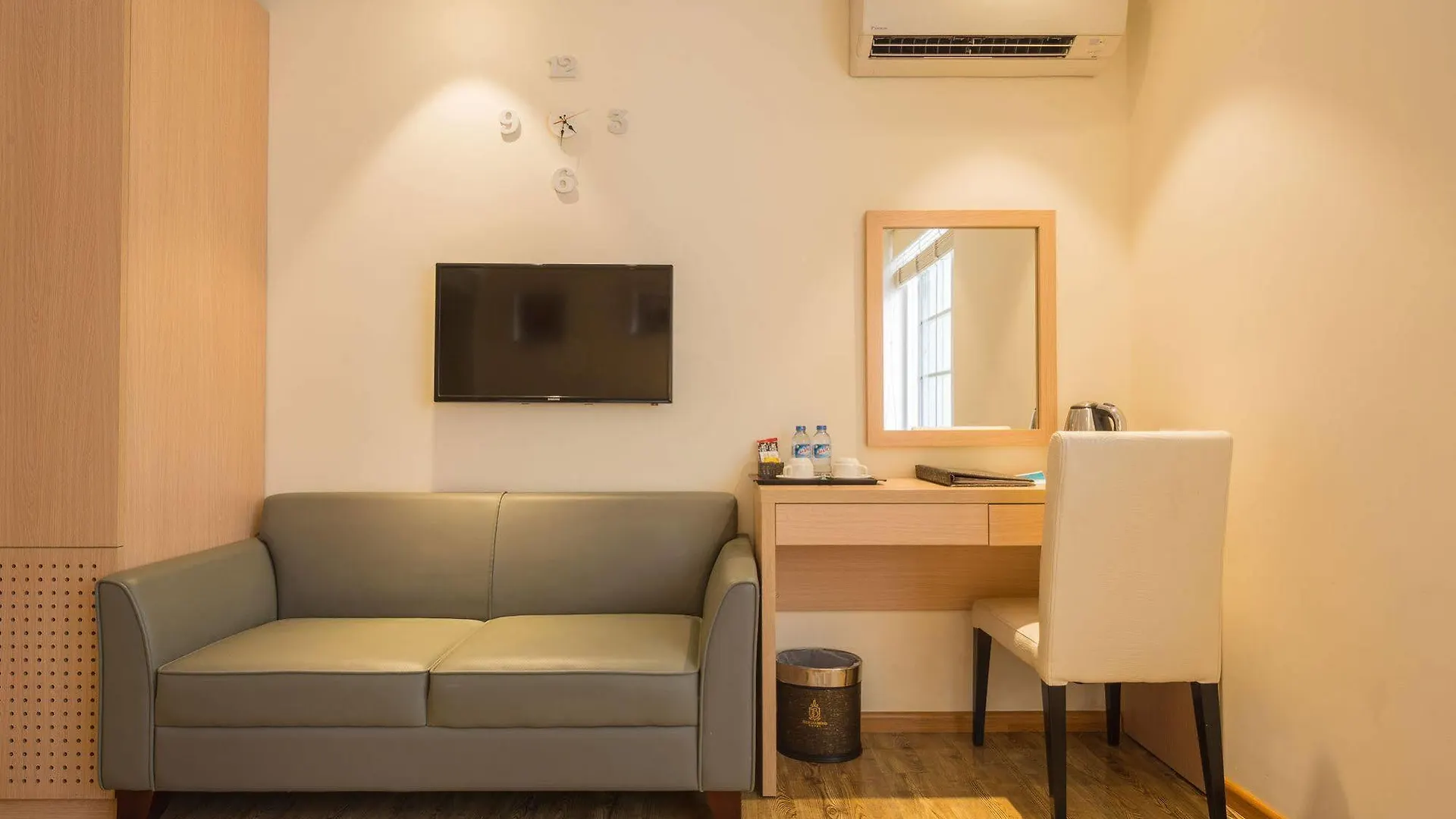 ****  Sky Gem Hotel Sora Ho Chi Minh City Vietnam